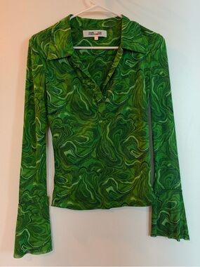 Diane Von Furstenberg Green Swirl Print Long-Sleeve Collared Top